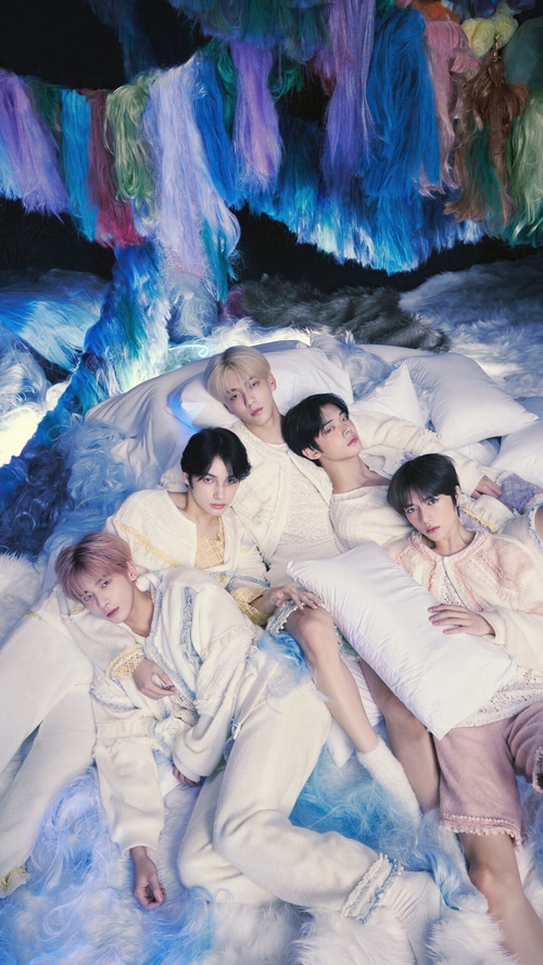 TOMORROW X TOGETHER The Name Chapter: TEMPTATION