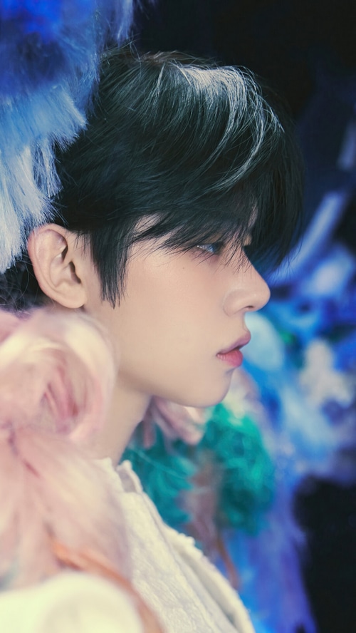 TOMORROW X TOGETHER Yeonjun in The Name Chapter: TEMPTATION