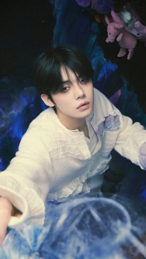 Yeonjun from TXT in The Name Chapter: TEMPTATION