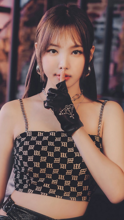 TWICE Nayeon in black patterned crop top and gloves