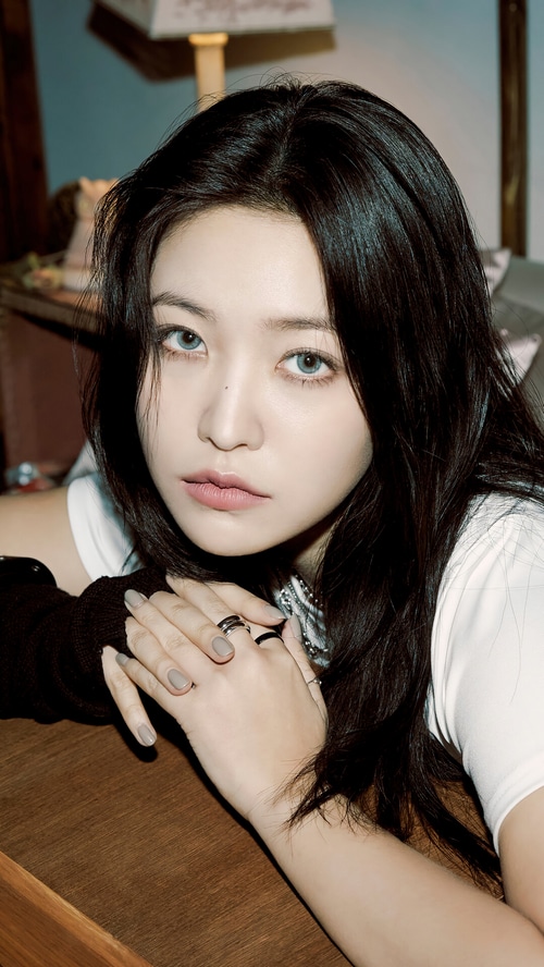 Yeri from Red Velvet with striking blue eyes