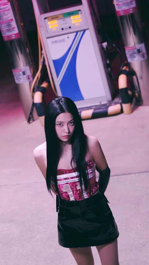 Yeri from Red Velvet at a gas station