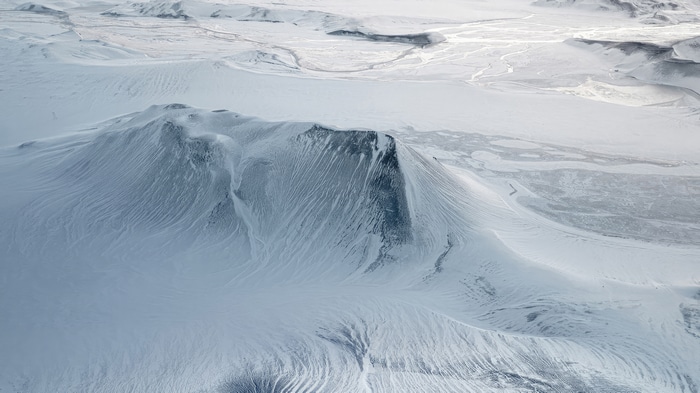 Snowy mountain landscape in Iceland 4K
