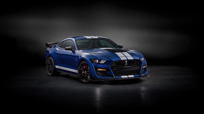 Blue Ford Mustang Shelby GT500 4K