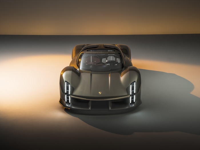 Porsche Mission X concept car front view