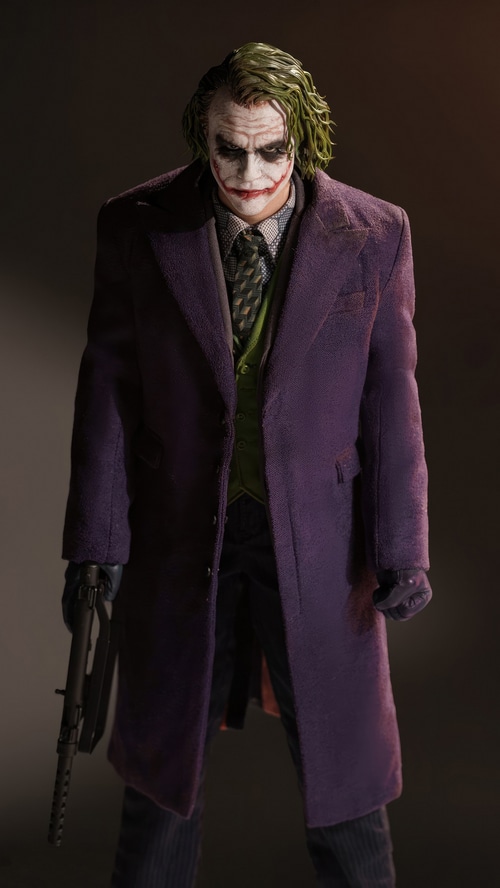 Joker holding a submachine gun