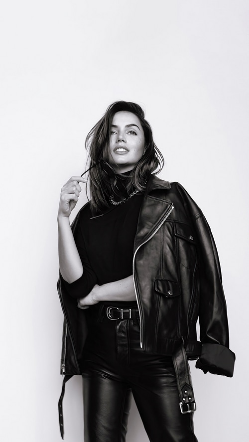 Ana de Armas in a black leather outfit