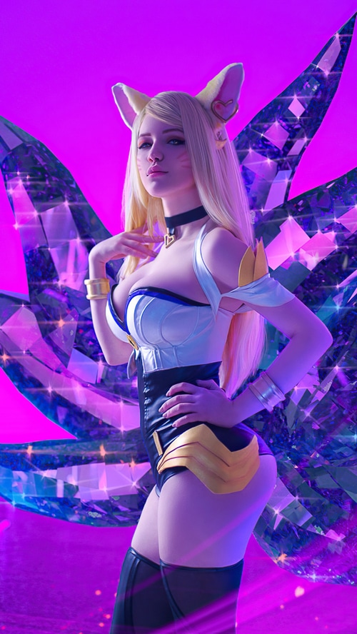 Ahri KDA Cosplay with Crystal Wings