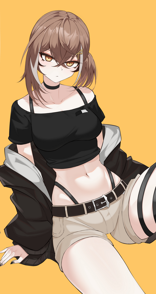 Nanashi Mumei in black crop top and shorts
