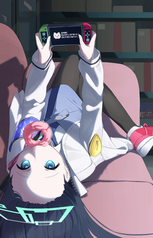 Tendou Alice playing a game console