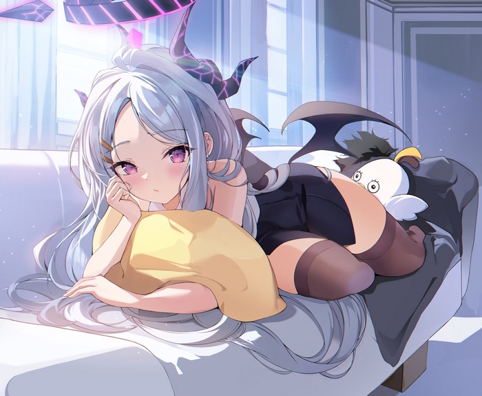 Sorasaki Hina with a plushie on a couch