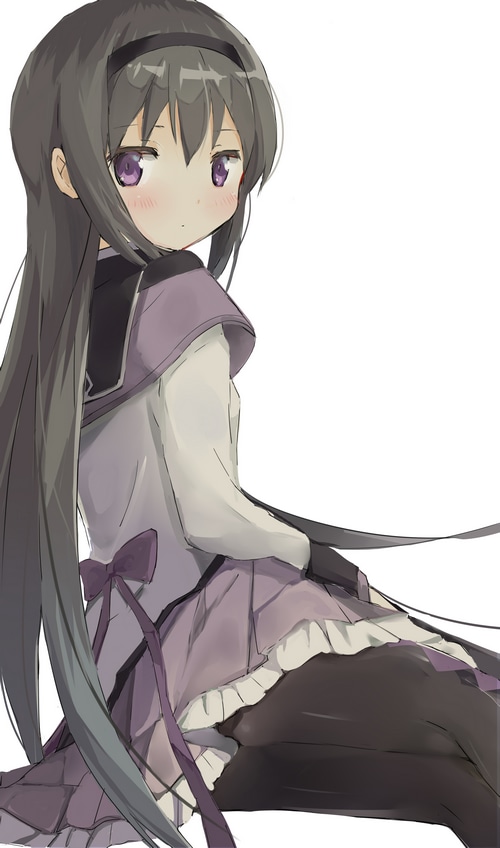 Homura Akemi from Mahou Shoujo Madoka Magica looking back