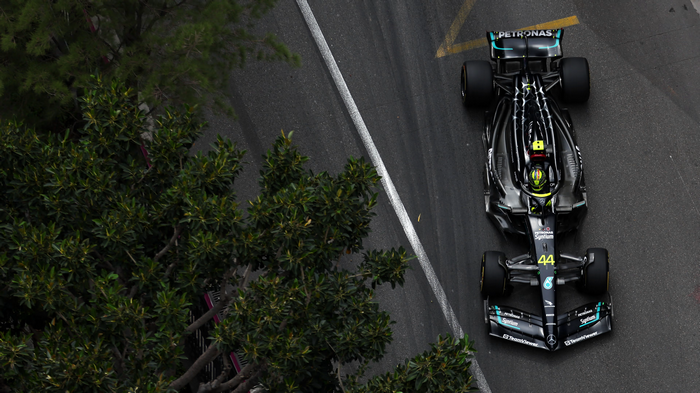 4K Mercedes F1 car with Lewis Hamilton in Monaco