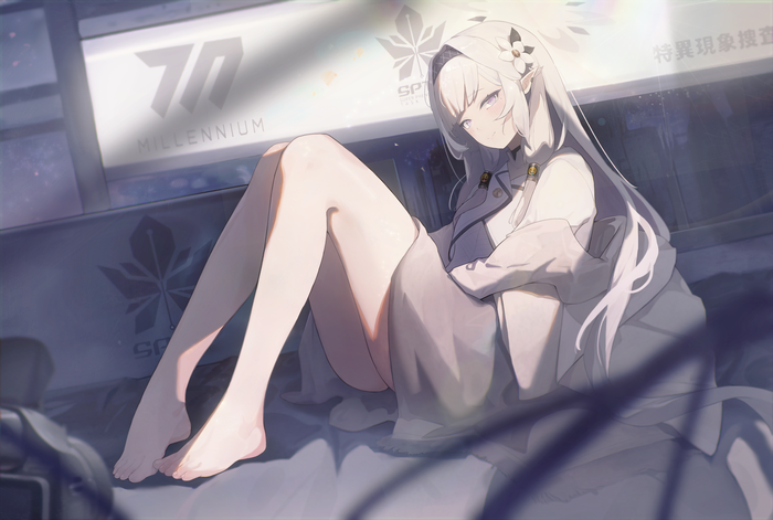 Millennium girl with white hair and purple eyes