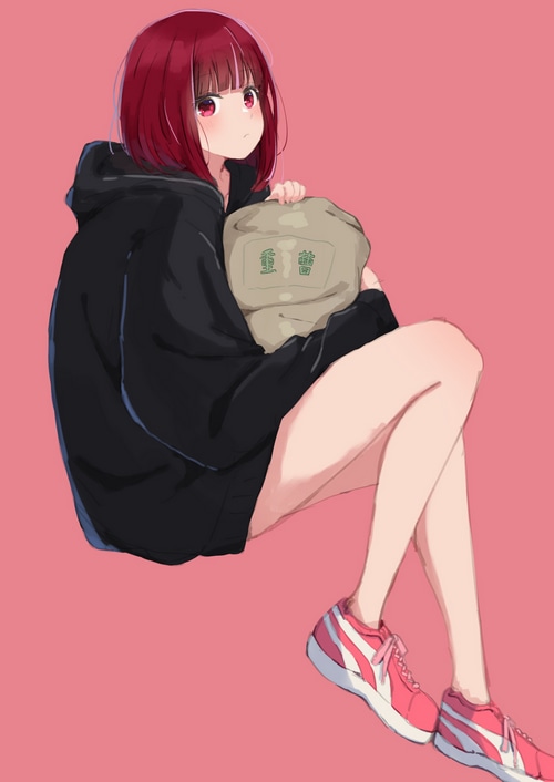 Kana Arima from Oshi no Ko holding a bag
