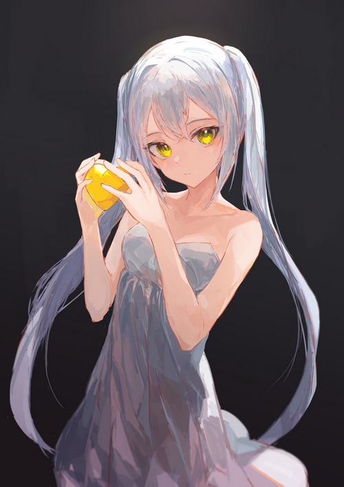 Girl with white twintails holding a yellow heart