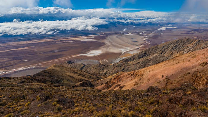 4K Death Valley landscape with mountains and clouds