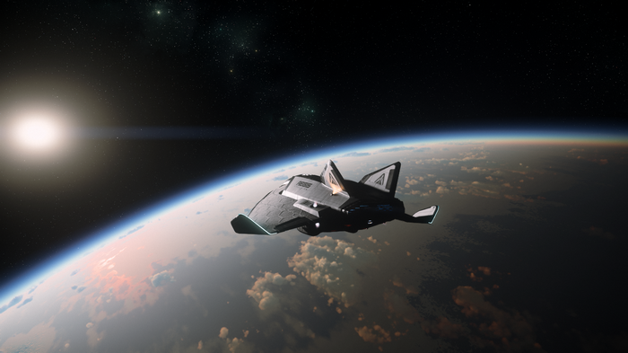 Star Citizen Avenger Titan spaceship orbiting a planet