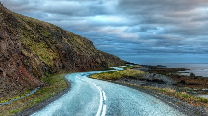 4K Curvy Road Along Iceland's Shoreline