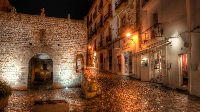 4K night street with medieval architecture in Ibiza