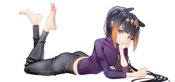 4K Ninomae Inanis lying on front