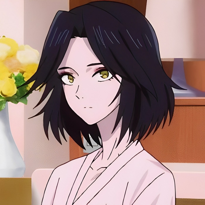 Anime girl with black hair and yellow eyes
