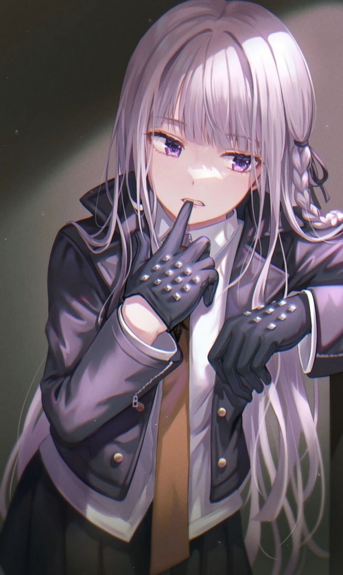 Kirigiri Kyouko from Danganronpa with purple eyes and braids