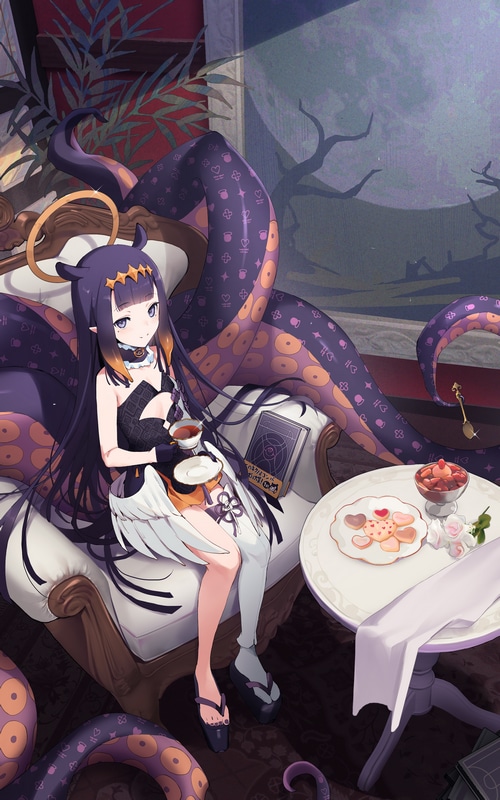 Ninomae Inanis drinking tea with tentacles