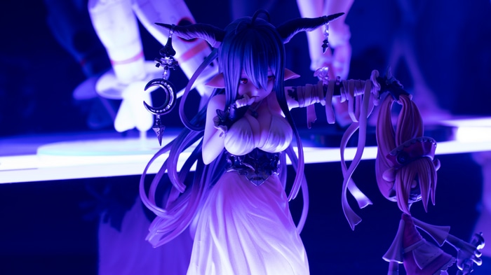 Granblue Fantasy Danua figure with horns and white dress