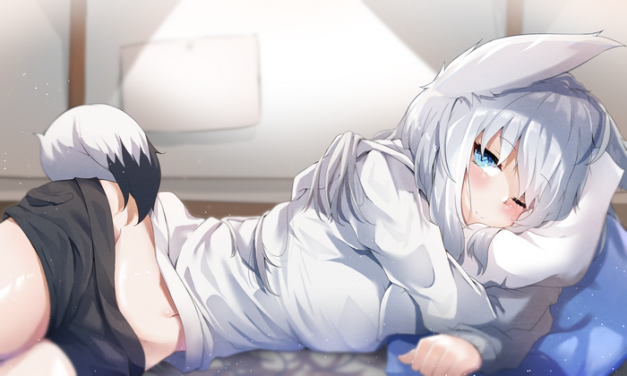 Shirakami Fubuki lying on side wearing shorts