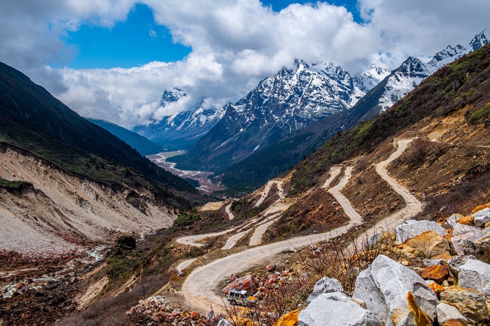 4K road winding through mountains in India