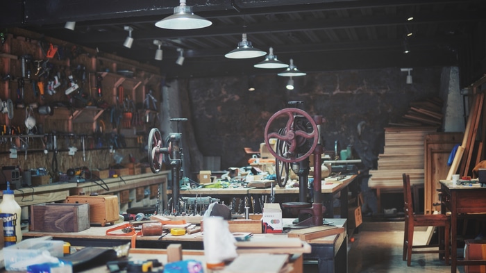 Workshop with tools and workbenches