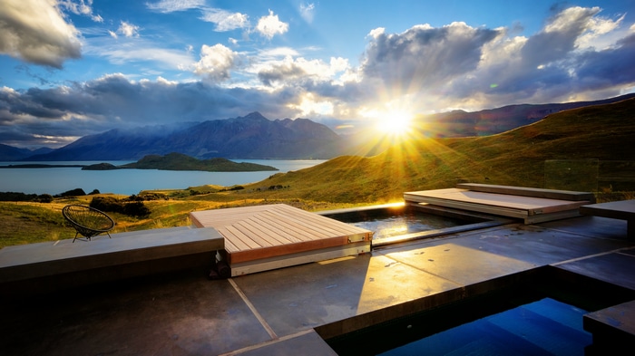 4K landscape of mountains and lake in New Zealand
