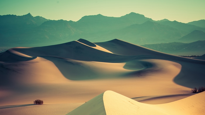 4K landscape of sand dunes in Death Valley
