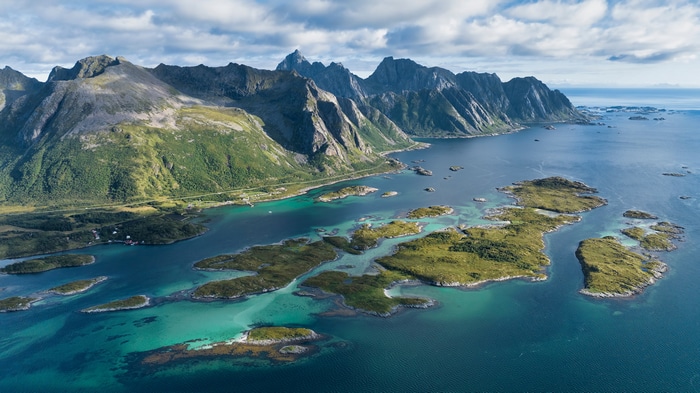 4K Norway Lofoten Islands and Mountains