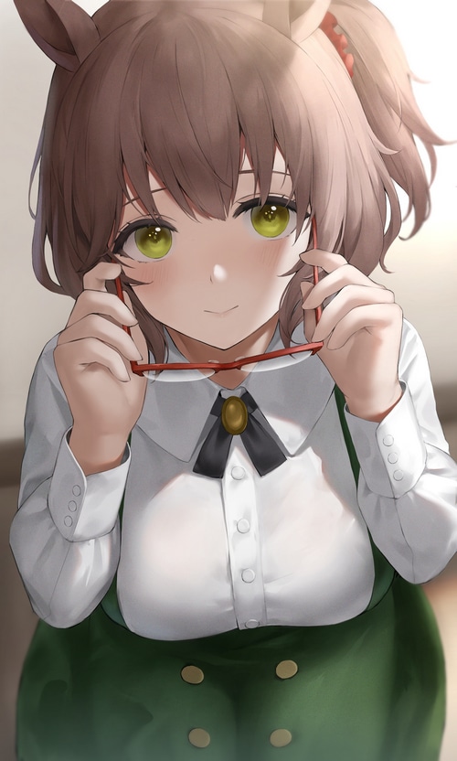 Uma Musume Pretty Derby horse girl with glasses