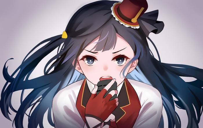 Yuki Setsuna singing into a microphone