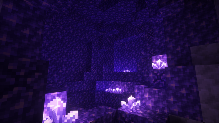 Amethyst cave in Minecraft