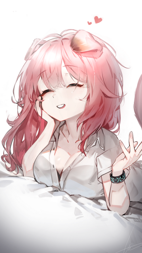 Goldenglow from Arknights with pink hair and animal ears