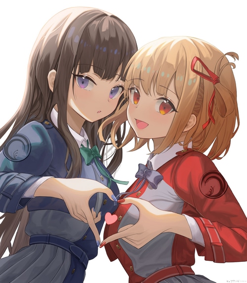Lycoris Recoil's Takina and Chisato making heart signs