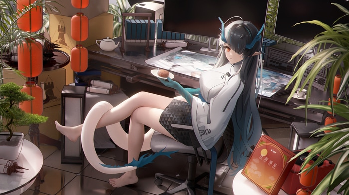 Dragon girl Dusk eating cake in a room