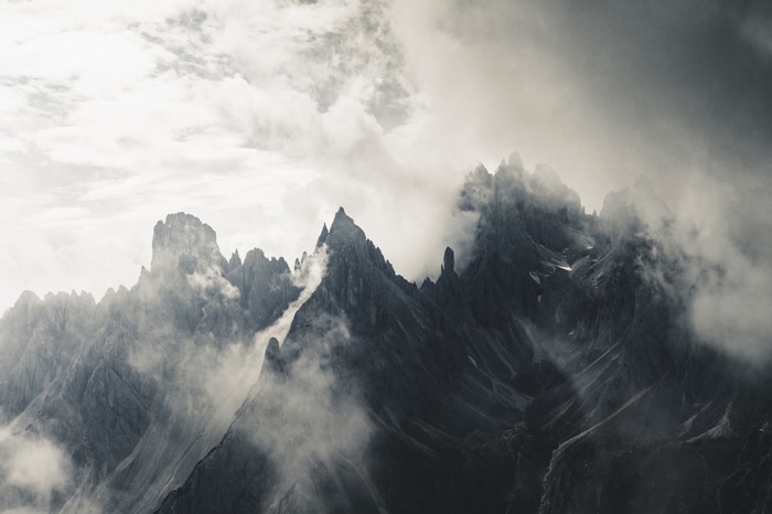 4K Mountain Landscape with Clouds and Mist