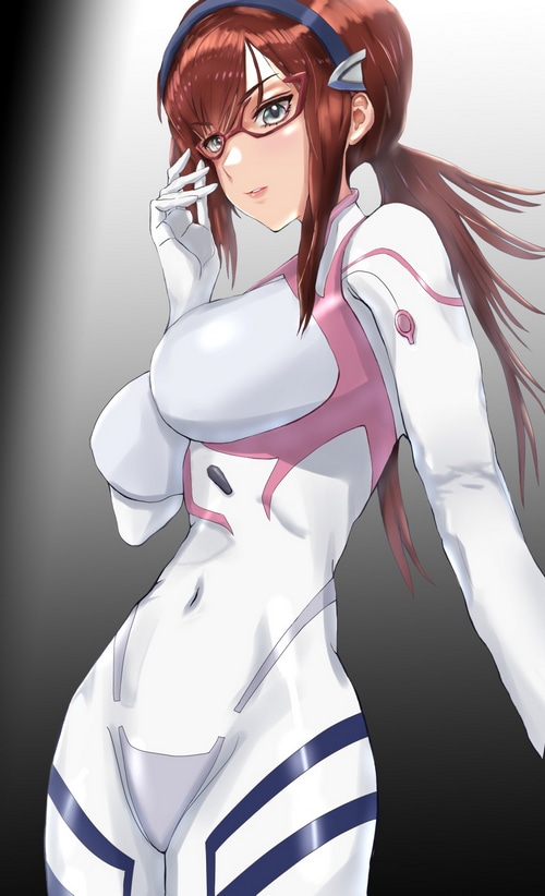 Makinami Mari Illustrious in a white and pink bodysuit