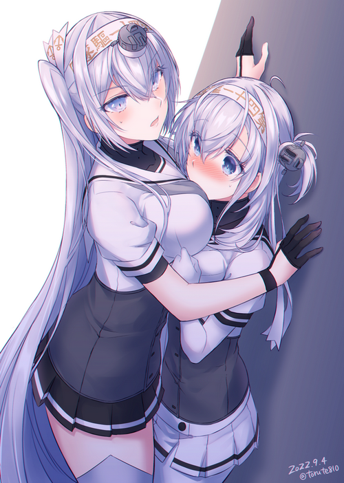 Fuyutsuki and Suzutsuki from Kantai Collection
