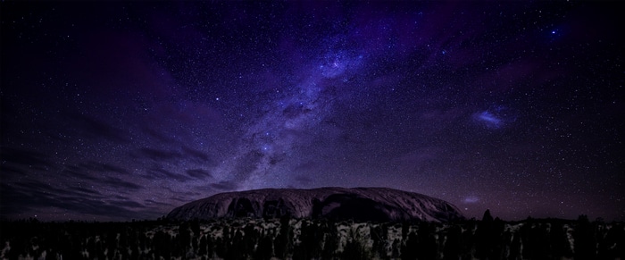 4K Uluru starry night sky in Australia