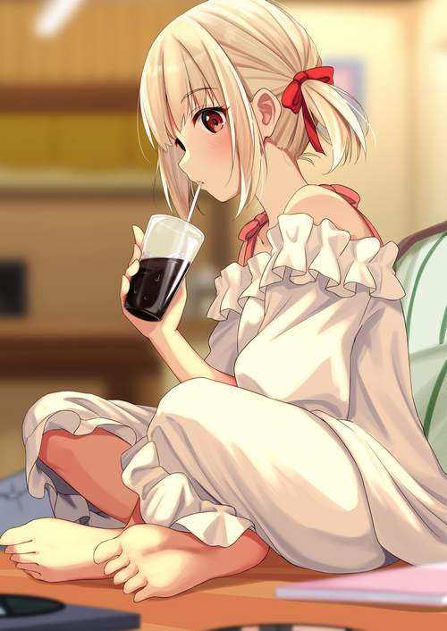 Nishikigi Chisato drinking from a glass