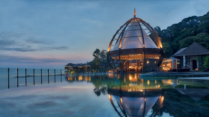 4K Langkawi resort with reflection at dusk