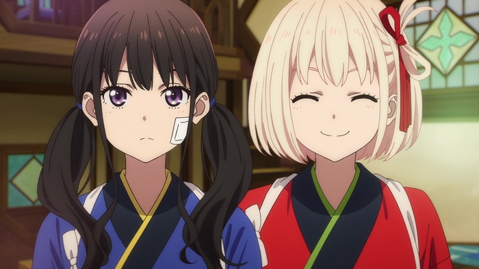 Nishikigi Chisato and Inoue Takina from Lycoris Recoil