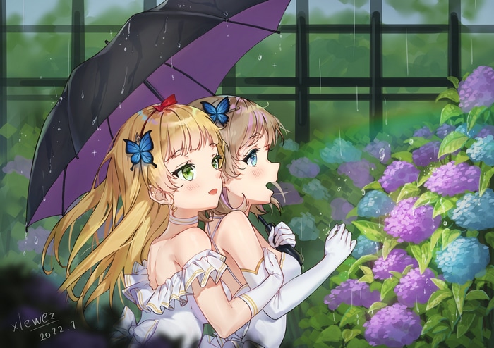 Heanna Sumire and Tang Keke under an umbrella in the rain