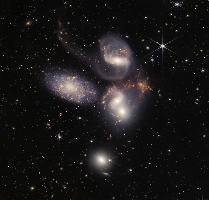 James Webb Space Telescope captures interacting galaxies